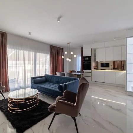 Luxury Penthouse Vagabundo *