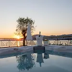 Apartman Vagabundo Beachfront Penthouse - Private Jacuzzi & Sunset Views Trogir