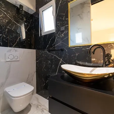 Luxury Penthouse Vagabundo *