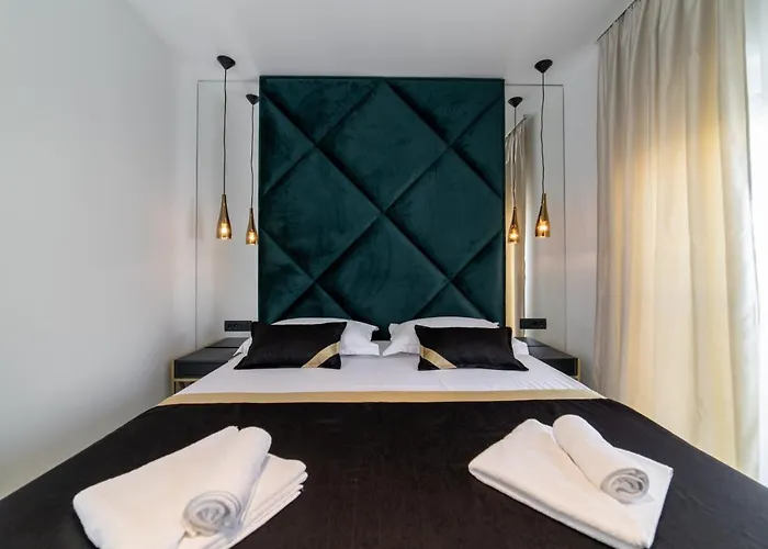 Vagabundo Beachfront Penthouse - Private Jacuzzi & Sunset Views Διαμέρισμα